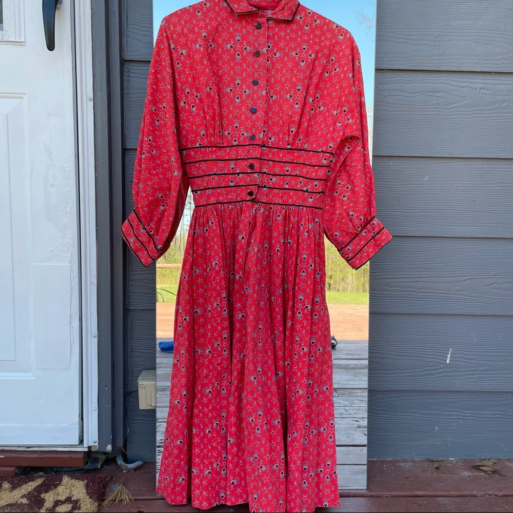 Vintage Handmade Collared Button Dress